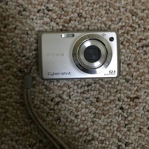 Sony cybershot camera
